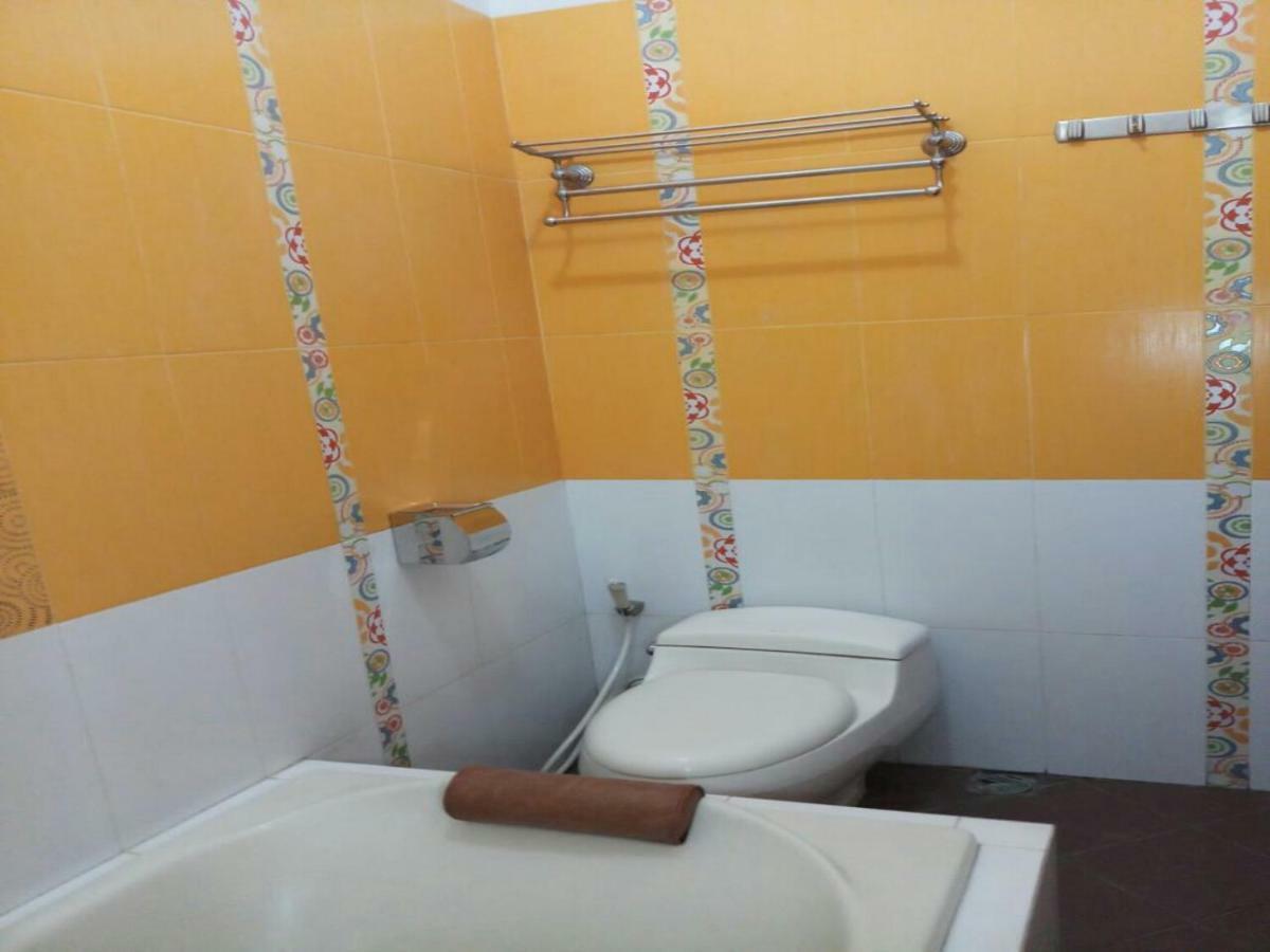 Seventeen Homestay Bandung Exterior foto